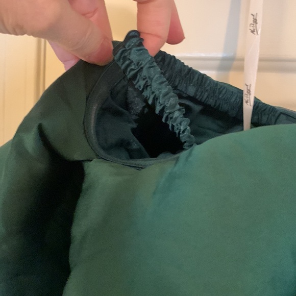 MAC DUGGAL
Emerald Off The Shoulder Tea Length Dress - Picture 7 of 16